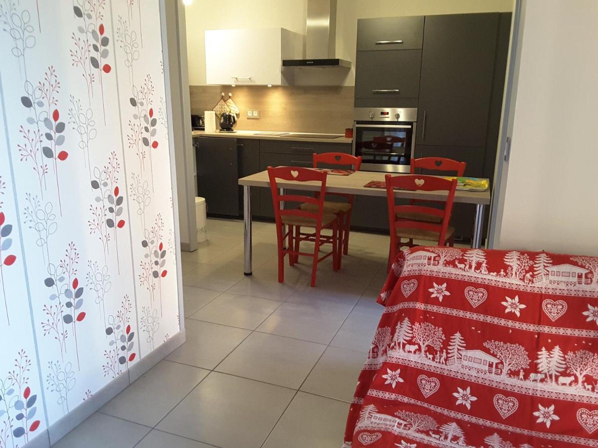 Appartement Cosy Avec Piscine Privee A Metabief 38 M² Esterno foto